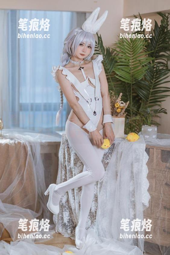图册里有51酱的女友，自然是免费的，谁不想来看看到底是啥样的？