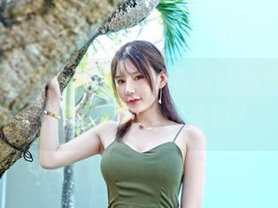 Feilin嗲囡囡 – 这些悦爷妖精的油亮图片，你敢下载试试看吗？