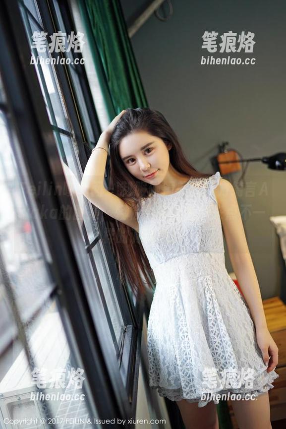 Feilin嗲囡囡 - 制服碰撞美图，方绮言Ayaka的图集，轻松给你的生活来点不一样的调味料！