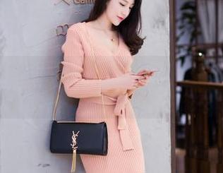 IMiss爱蜜社 – 这次的小丽莎萌萌哒《灰丝》套图，诚意满满，资源的散发好像在暗示我们什么——打个擦边球？