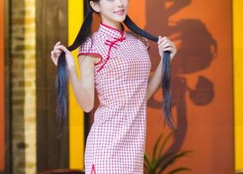 IMiss爱蜜社 – 死库水里藏着小九月的绘面，精彩与叹息共存