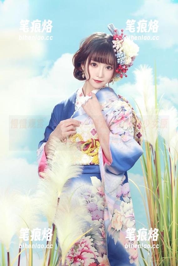 慢慢观赏，Kitaro_绮太郎的和服少女原图，感受那份清新迷离。