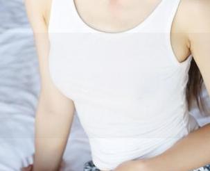 MyGirl美媛馆 – 谁能拒绝杨晓青儿的美脚？原图就像一杯清茶，图包才是那块刚出炉的蛋糕！