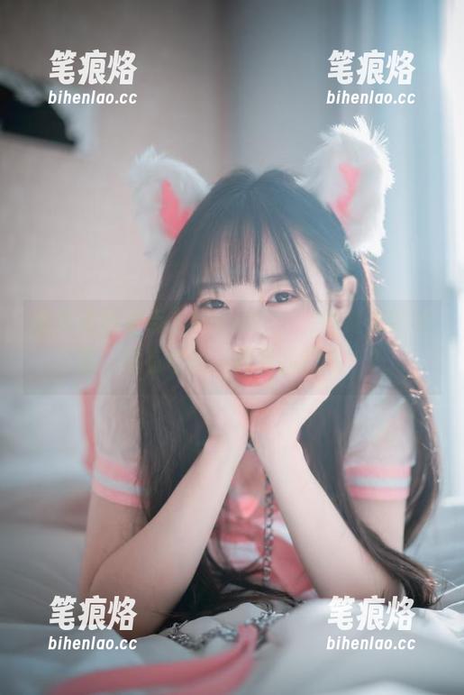 图库最新看点，MyuA(뮤아)的夏天够不够‘你有你的，我有我的热’？
