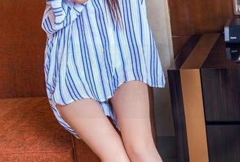 TouTiao头条女神 – 我们的夏天，杜花花最新泳衣分享，要点不要太热呢！
