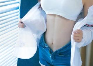 UGirls尤果网 – 价值连城的资源，有谁能抗拒尤菲儿的女孩写真？