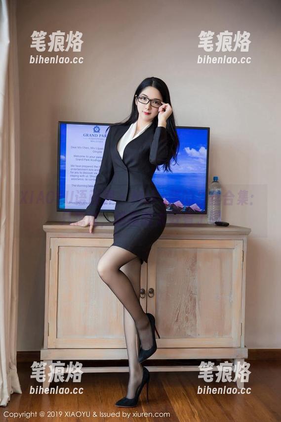 XIAOYU语画界 - Miko酱的白丝合集：只想说，这画面太好看了吧