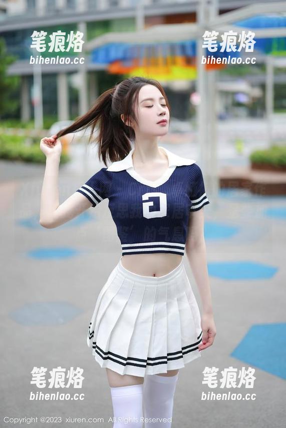 Xiuren秀人网 - Cris_卓娅祺的居家作品，让我开始反思我的家居审美，是要加点‘图鉴’的气息吗？