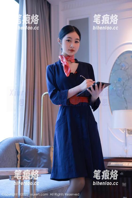 Xiuren秀人网-刘婷婷 Xiuren秀人网 - 刘婷婷带你看看圣诞图包,哎呦,这衣服选得真有意思!