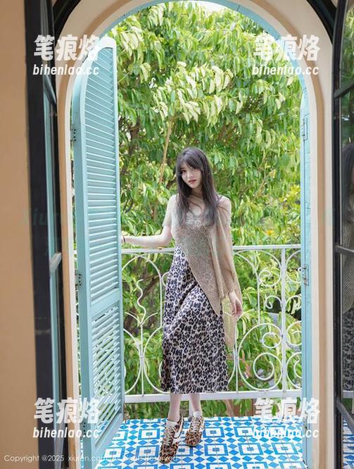 Xiuren秀人网-夏诗诗Sally Xiuren秀人网 - 夏诗诗Sally的夏天,高清写真——那个下雨的日子记得吗?