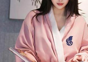 Xiuren秀人网 – 小Kiki妹子的美图，分享的时候我都犹豫了，要不要把这些私藏了？