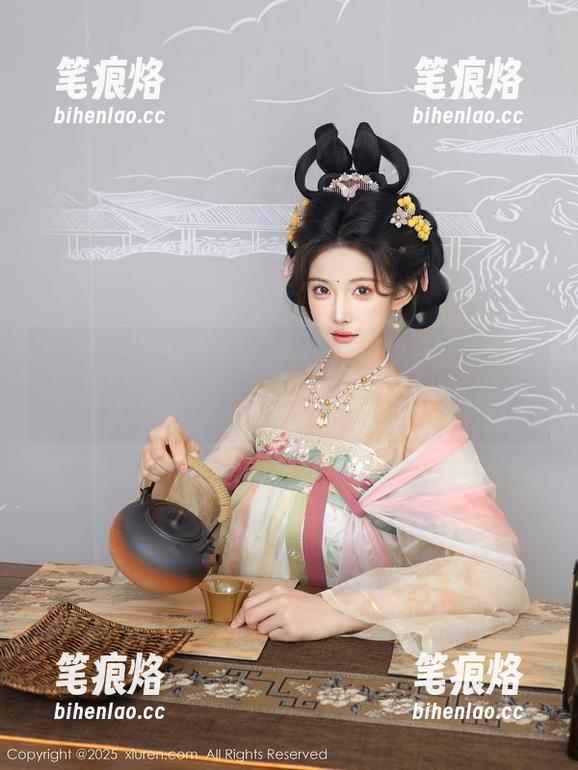 Xiuren秀人网-小蛮妖 Xiuren秀人网 - 旅行的路上,小蛮妖和她的镜头合集,各种姿势都值得留念!