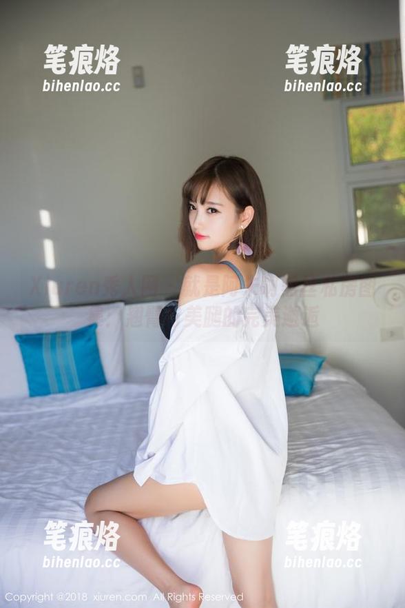 Xiuren秀人网 - 就是阿朱啊黑丝私房图集：翘臀与美腿的完美邂逅