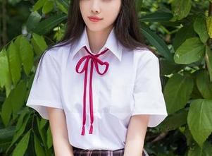 Xiuren秀人网 – 果果Nikki的最新图包：瑜伽到底是能让我变成仙女吗？