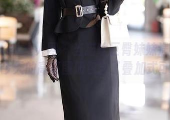 Xiuren秀人网 – 当猫咪巨臀妹妹遇上学妹：今天的高清图册包含了叠加式可爱！