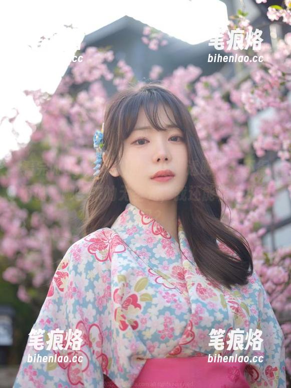 看完wuyo(우요)的这组“透明”，不得不说，哪里来的无圣光，我还能看得见自己吗？