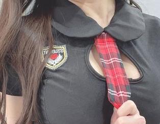 剁手必选，いくみ(育美)的妹妹私拍资源，没理由不买单！