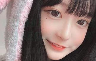 佳佳好难啊户外亚洲欧美合集中，别问，观看时我自然反应出了“小心谨慎”！