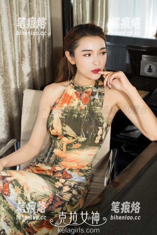 克拉女神 - 妮子的职业装：最新360度合集，真有那么多种吗？