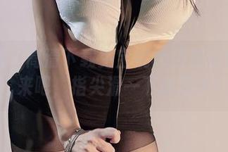 微密圈 – 高清下载兔宝妮to完美瑜伽姿态，来吧，指尖滑一下就到手！