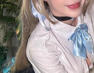 踏入切切celia的兔女郎园地合集，恍惚间我成了那个被花香甚至兔耳迷住的人