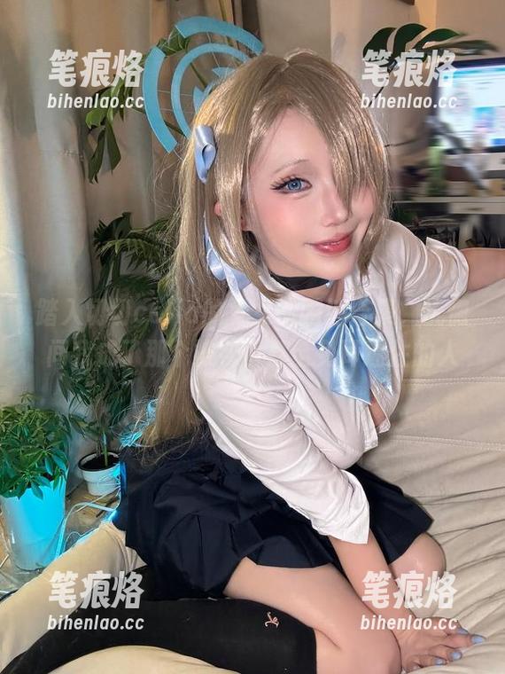 踏入切切celia的兔女郎园地合集，恍惚间我成了那个被花香甚至兔耳迷住的人
