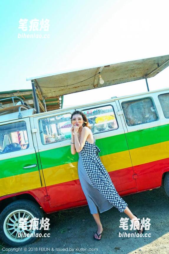 嗲囡囡-Jennanni_Jen 嗲囡囡 - 听说Jennanni_Jen的定制浴缸让她如鱼得水,图片里的姿态你见过吗!