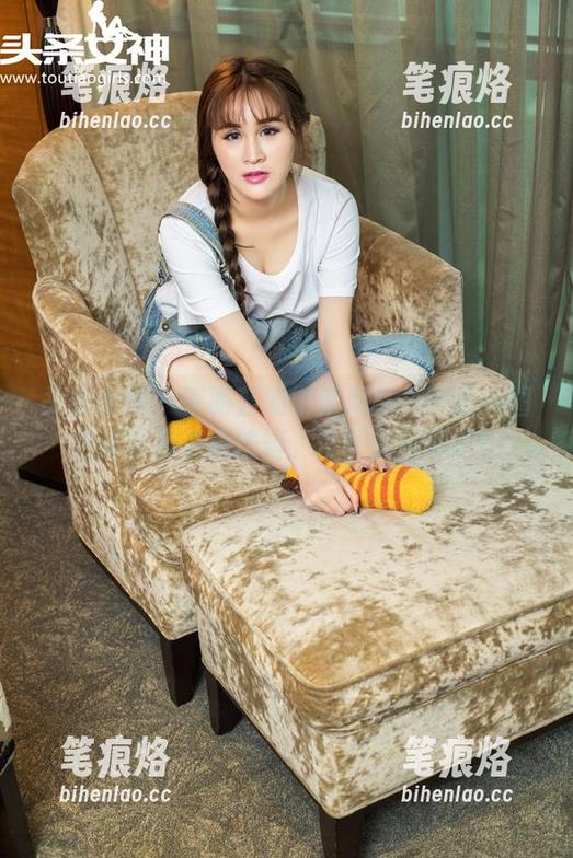 头条女神 - 李丽莎的御姐风格——打开图包像打开了魔法箱，没事别闲聊了！