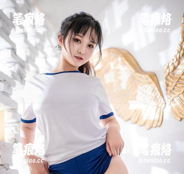 当体操服遇上浴场，观看这奇行家狗崽的精彩写真