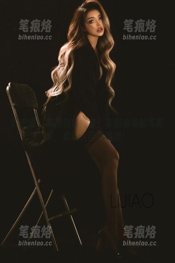 微密圈 - 高跟鞋的危害：奈斯希希的写真集，真让人目不暇接！