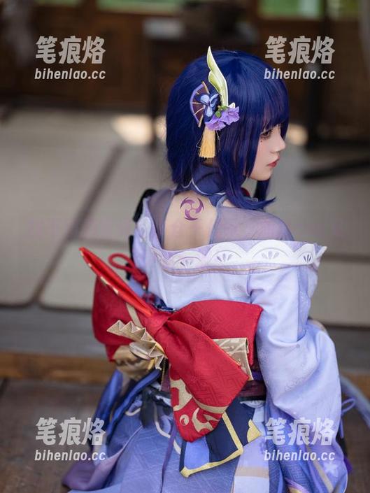 找不到形容词的小仓千代w，旗袍cos又更新一波！
