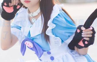 小野妹子w的新作，美图美到我直接多看了好几眼，这脚才是重点啊！