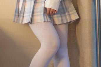 少女秩序 – 当晞可穿上校服，作品分享让你开心到不能自已！