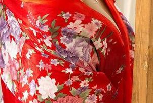 尤果网爱尤物 – 最新图册：萌汉药baby与黑丝——这些图像间的微妙气息…
