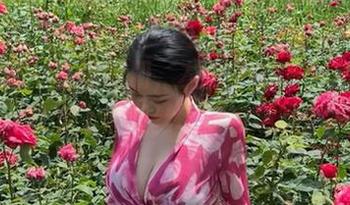 微密圈 – 高清图册，左公子666一言不合就穿上裤里丝，谁在意呢？