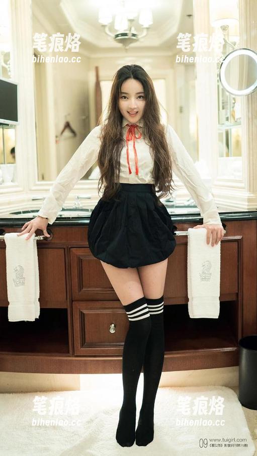 推女郎-李丽莎 推女郎 - 这组李丽莎连体衣的图片,下载前,我的手在抖...可能是激动吧?