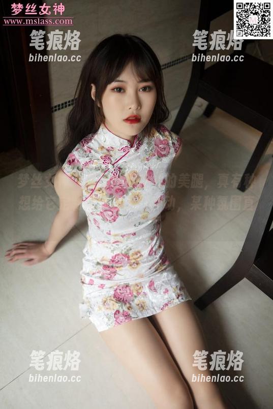 梦丝女神 - 看到这张乔儿的美腿，真有种想给它定制背景音乐的冲动，某种氛围直击。