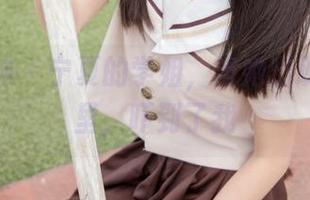 梦丝女神 – 宁夏的学姐，当她出现在镜头里，吓到了我