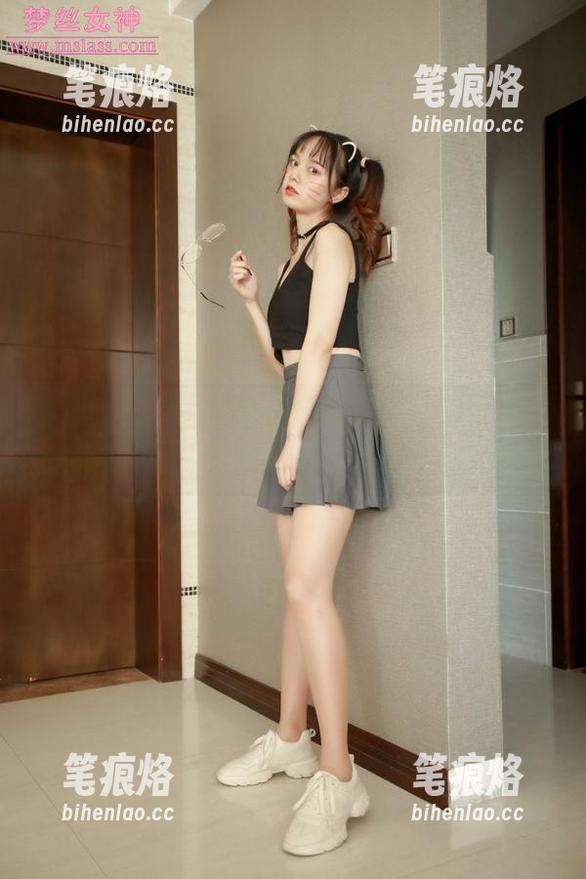 梦丝女神-魏婷婷 梦丝女神 - 魏婷婷的定制和服:穿上去像开了另一扇门,谁能拒绝呢?