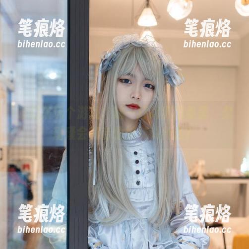 咱们来玩个游戏，赌一打高清图集里，梨瑾瑾会和吉他妹妹说什么？