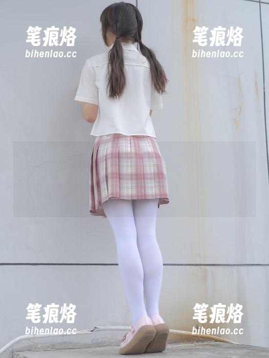 森萝财团 - 说真的，观看小奶糕Milky这个合集时我脑中一团乱，怎样才算“有料”？