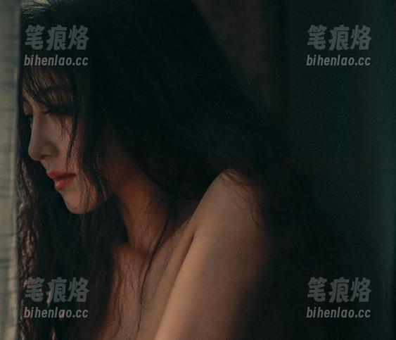 精选樱晚gigi图包：甜心的背影，一种迷离的夏夜