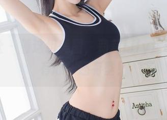 爱蜜社 – 看这组美图，莉莉Lily运动不仅有心，还有型！