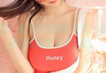 私房暗藏：猫九酱与她的毛衣，画面太美用言语形容不太合适。