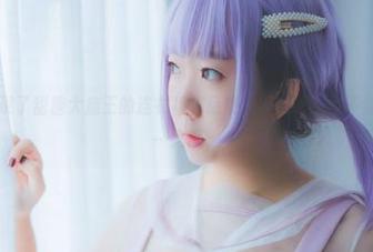 嘘，我发现了甜糖大魔王的连衣裙作品集，下载吧，你不会后悔的……大概。