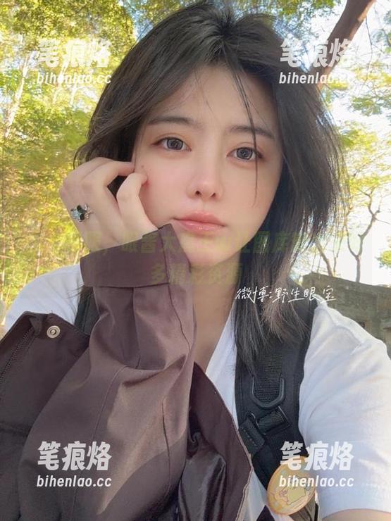 披上制服，眼酱大魔王w让图库窜出来好多精彩资源