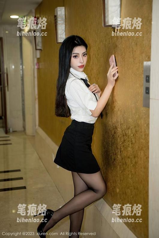 秀人网 - 私房里的灵性：Cherry绯月樱修女带你消解压力！