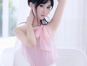 秀人网 – 说好的定制制服，图片里的KOKO可可真有些神秘哦。
