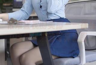 秀人网 – 很难直视的美脚——徐莉芝Botty给你带来的写真套图