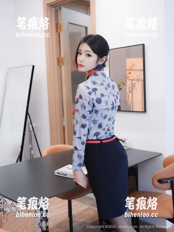 秀人网 - 让人想眯起眼的高清连衣裙——戴允祺zoe带你闯入的那一刻